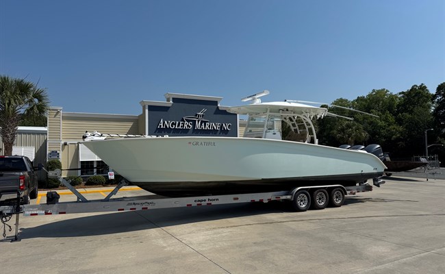 2018 Cape Horn 36XS